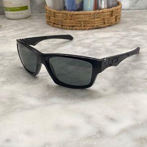 Oakley Jupiters